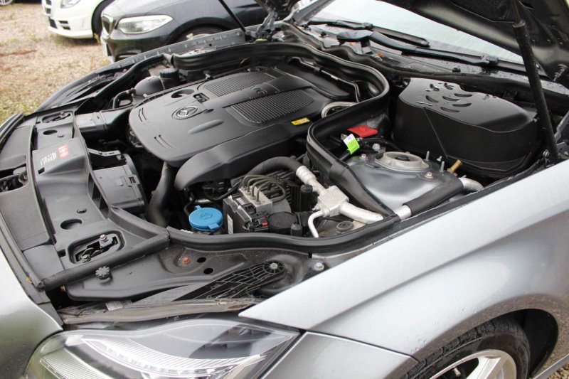 MERCEDES-BENZ CLS