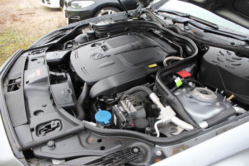 MERCEDES-BENZ CLS