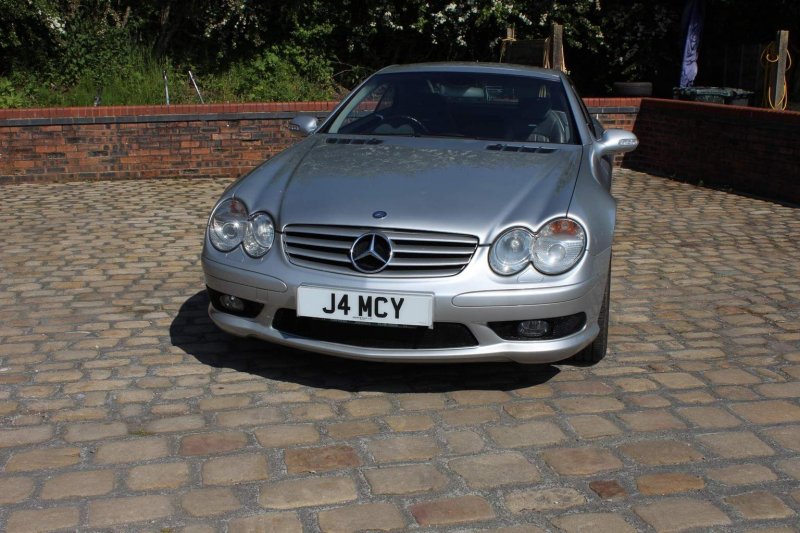 MERCEDES-BENZ SL