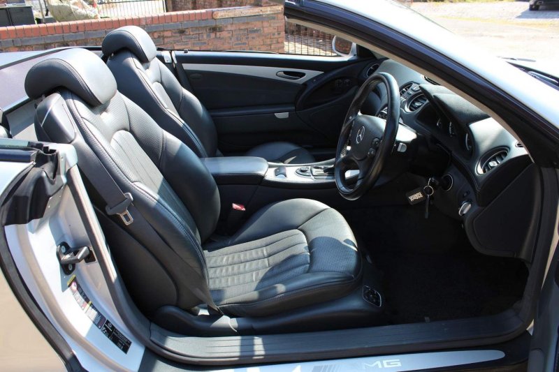 MERCEDES-BENZ SL
