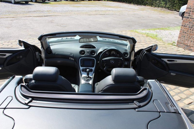 MERCEDES-BENZ SL