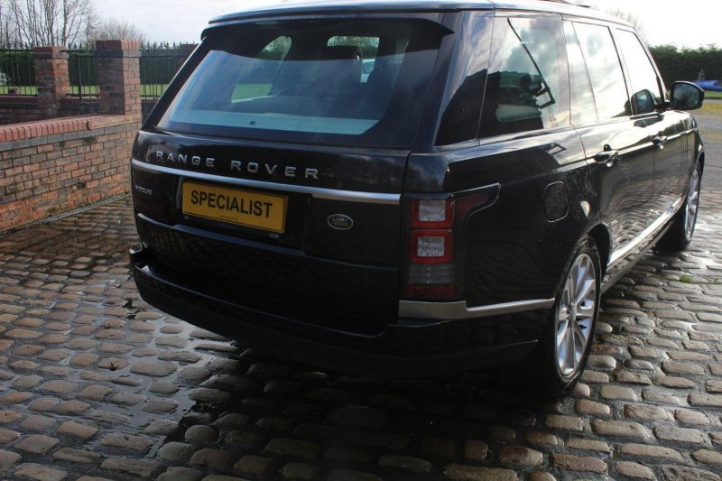 LAND ROVER RANGE ROVER