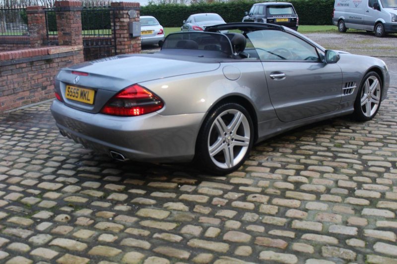 MERCEDES-BENZ SL