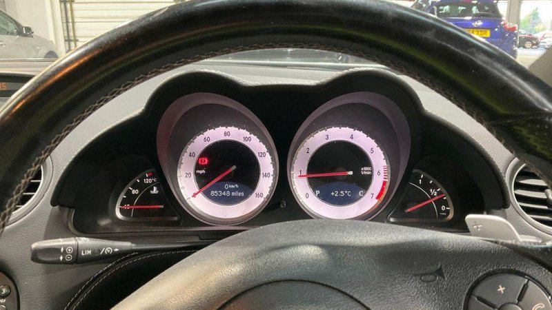 MERCEDES-BENZ SL