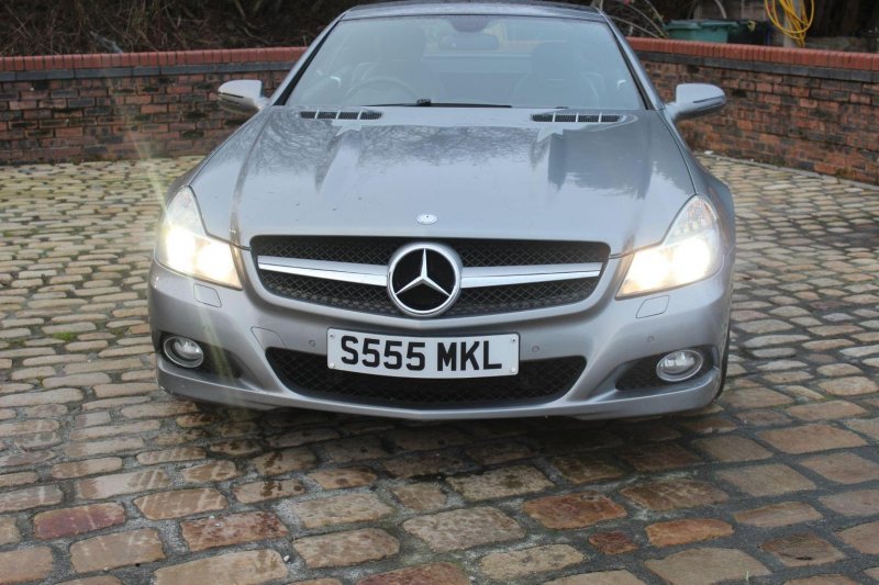 MERCEDES-BENZ SL
