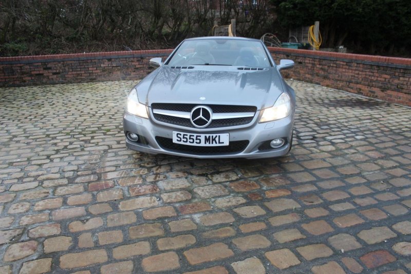MERCEDES-BENZ SL