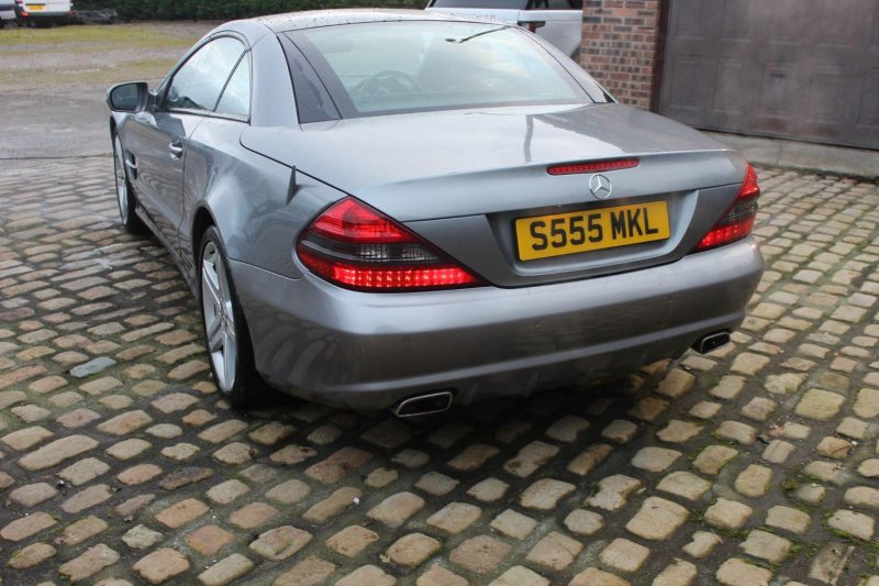 MERCEDES-BENZ SL