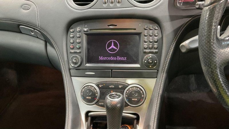 MERCEDES-BENZ SL