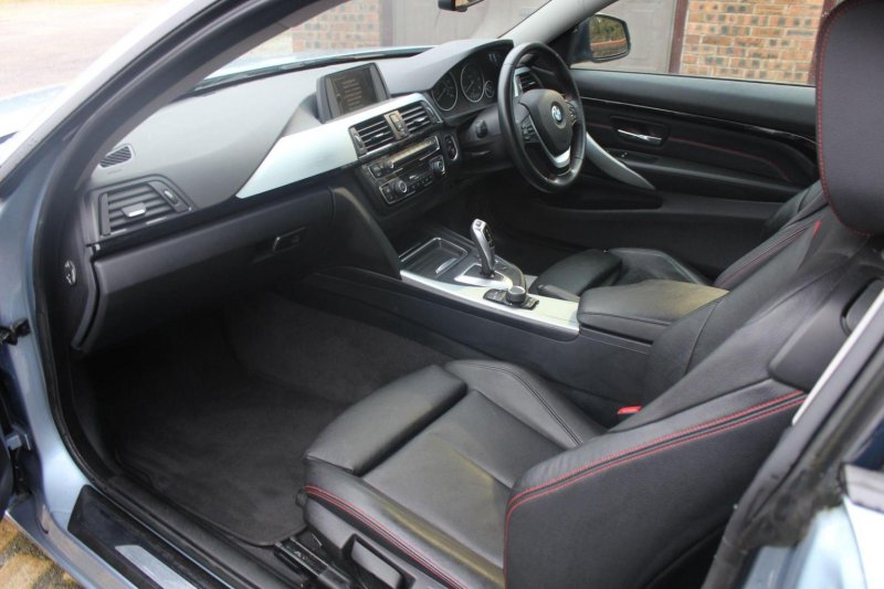BMW 4 SERIES