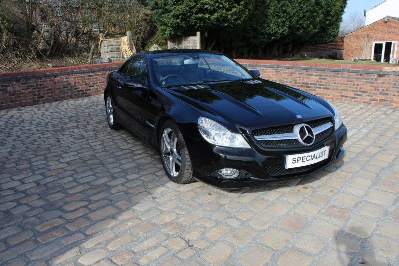 MERCEDES-BENZ SL