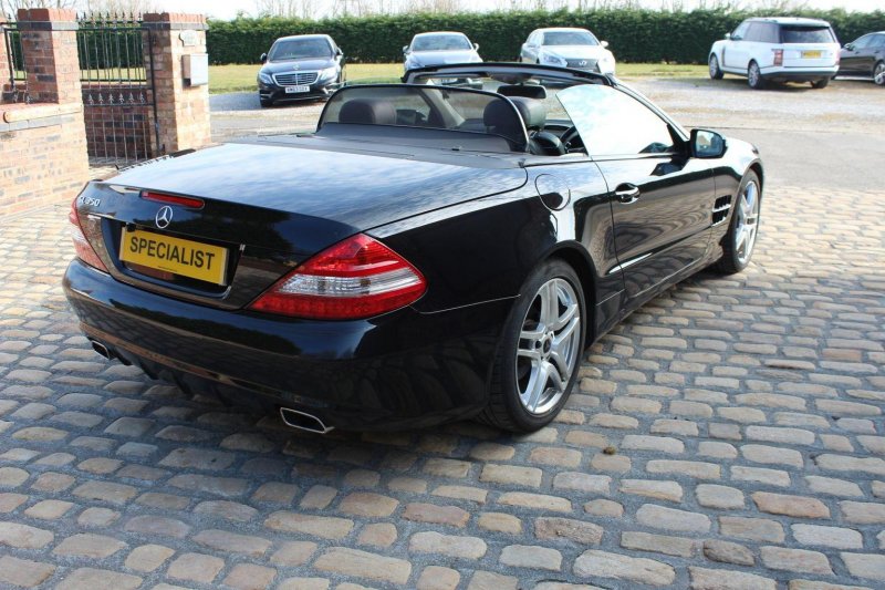 MERCEDES-BENZ SL