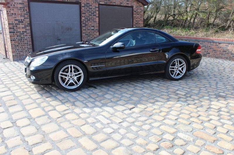 MERCEDES-BENZ SL