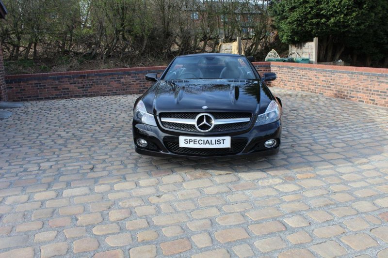 MERCEDES-BENZ SL