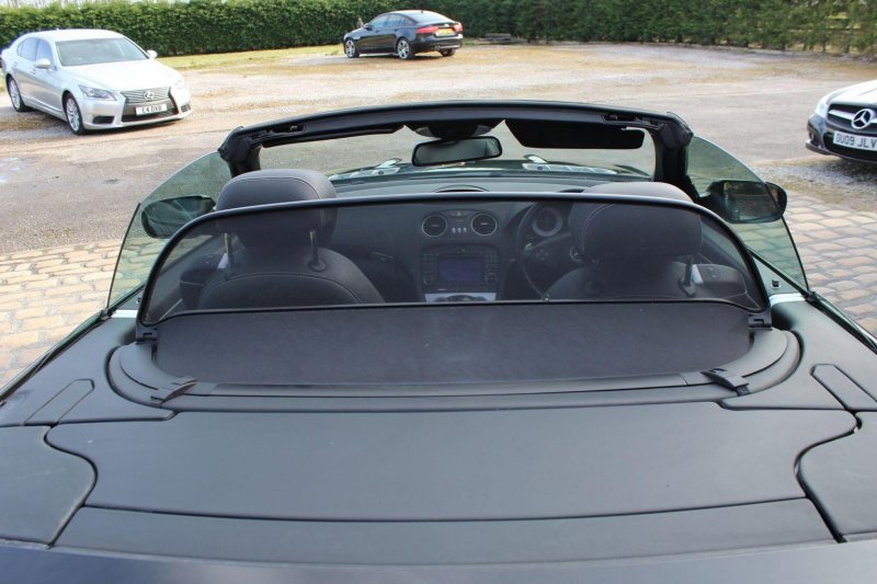 MERCEDES-BENZ SL