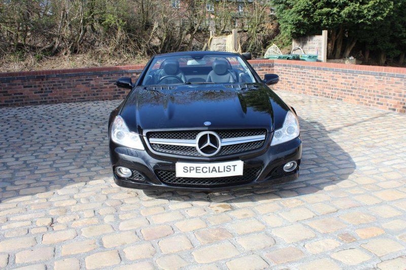 MERCEDES-BENZ SL