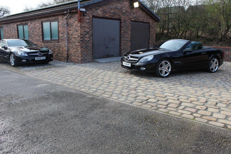 MERCEDES-BENZ SL