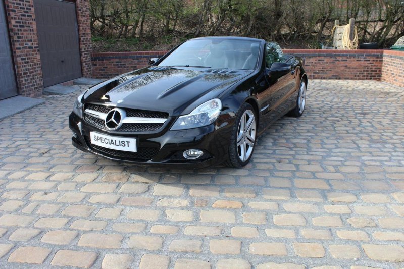 MERCEDES-BENZ SL