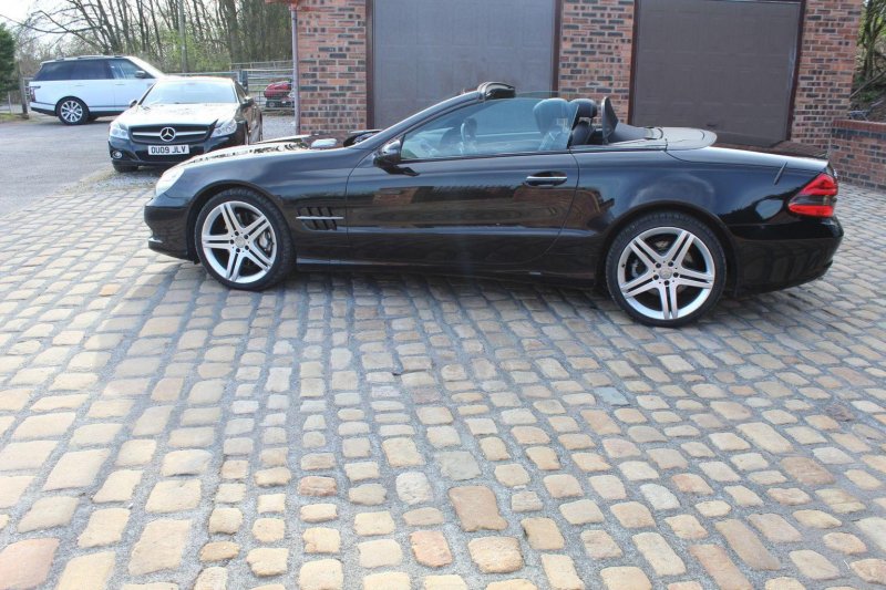 MERCEDES-BENZ SL
