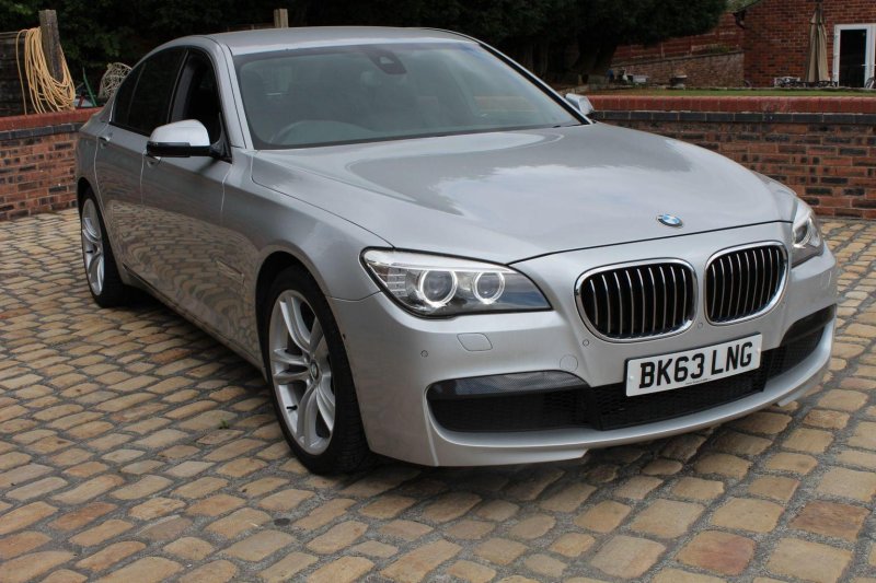 BMW 7 SERIES