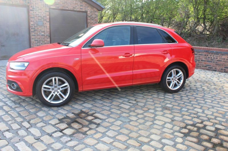 AUDI Q3 2.0 TDI S line S Tronic quattro Euro 5 (s/s) 5dr