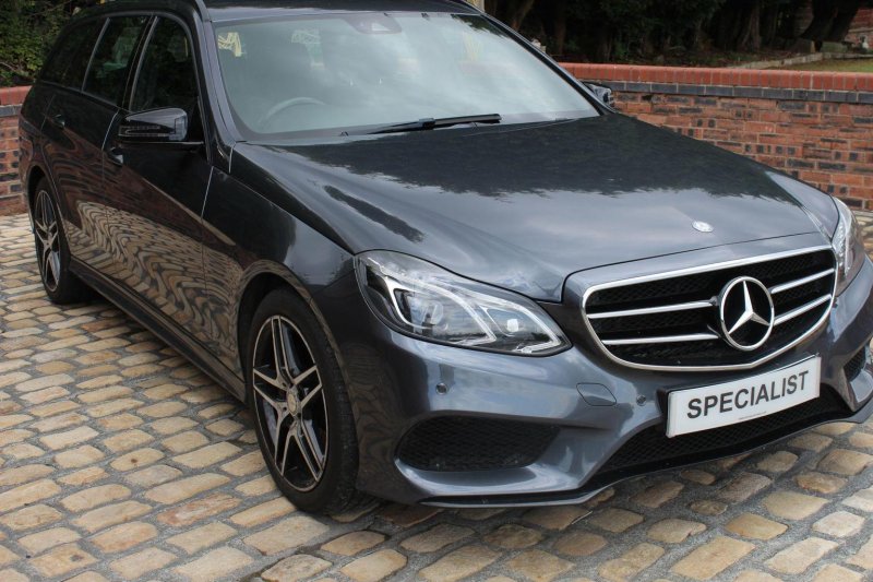 MERCEDES-BENZ E CLASS