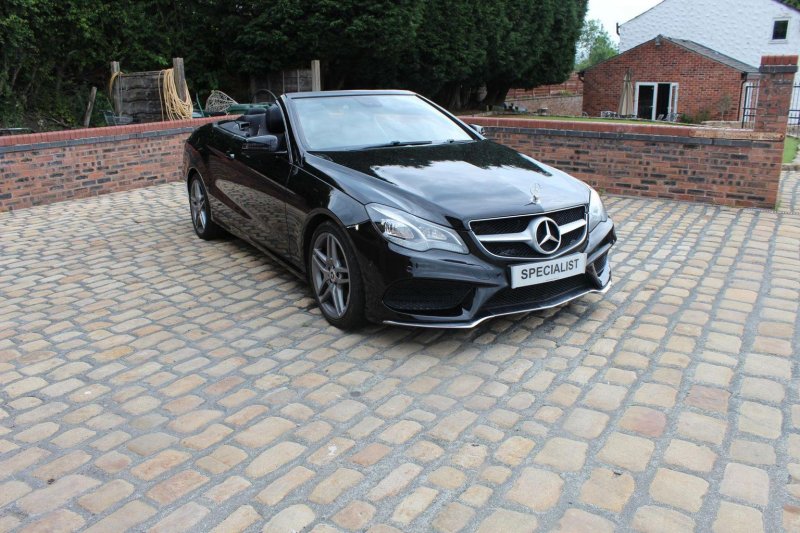MERCEDES-BENZ E CLASS