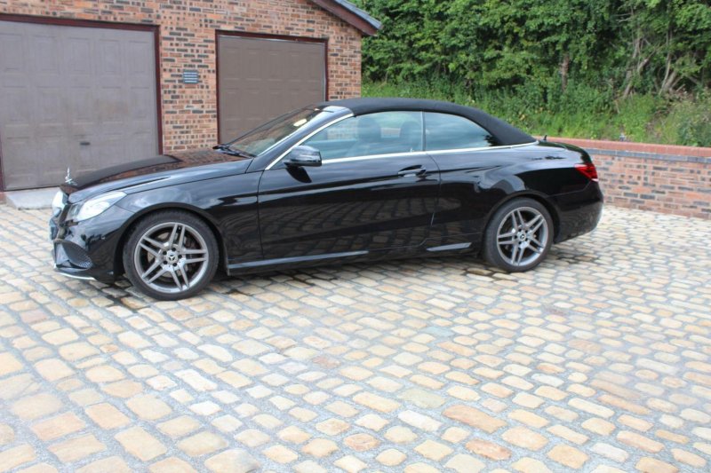 MERCEDES-BENZ E CLASS