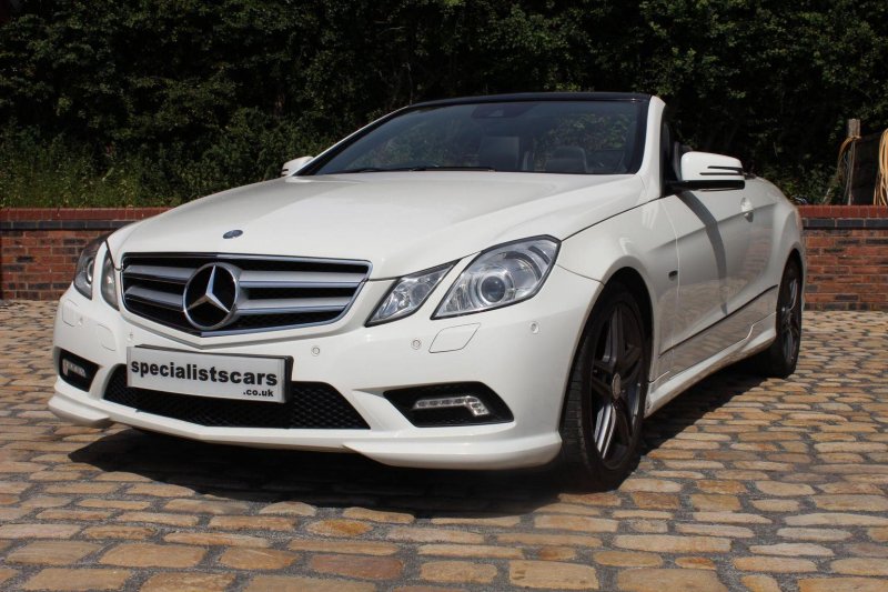 MERCEDES-BENZ E CLASS